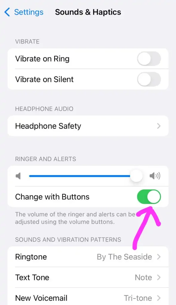 volume change with button